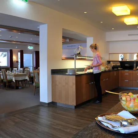 Hotel Hierzegger