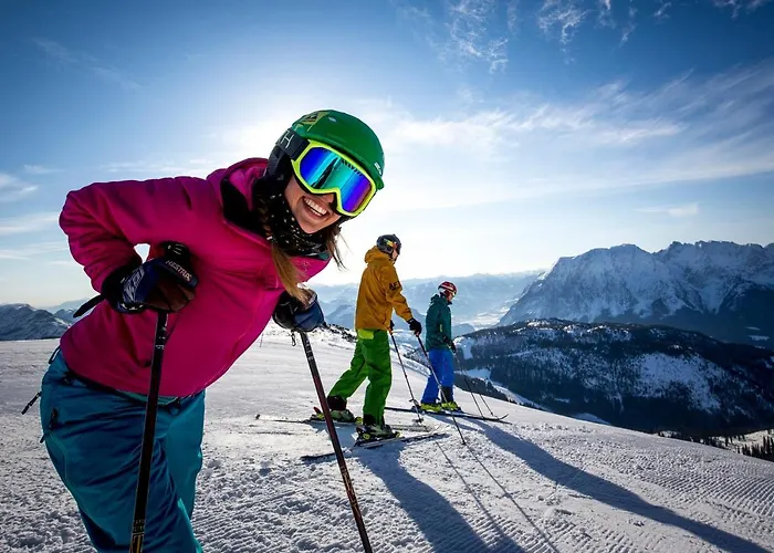 فندق Hierzegger 3*